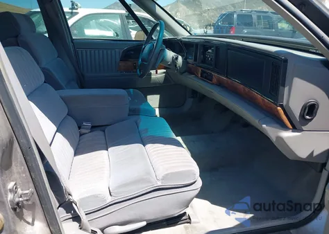 1996 Buick Park Avenue z USA, uszkodzony, nr VIN 1G4CW52K6TH644269